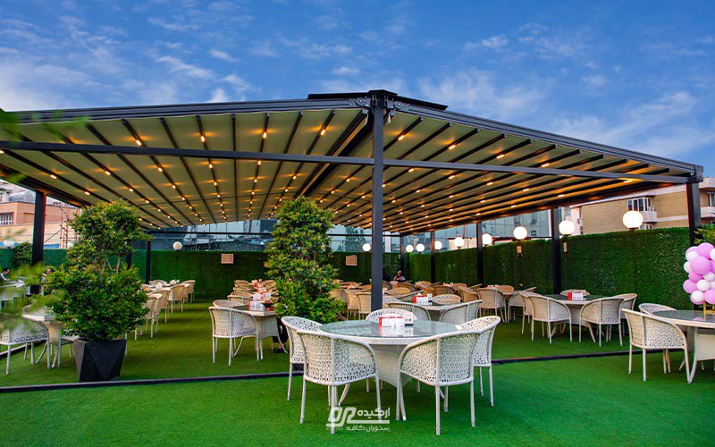 روف گاردن رستوران ارکیده