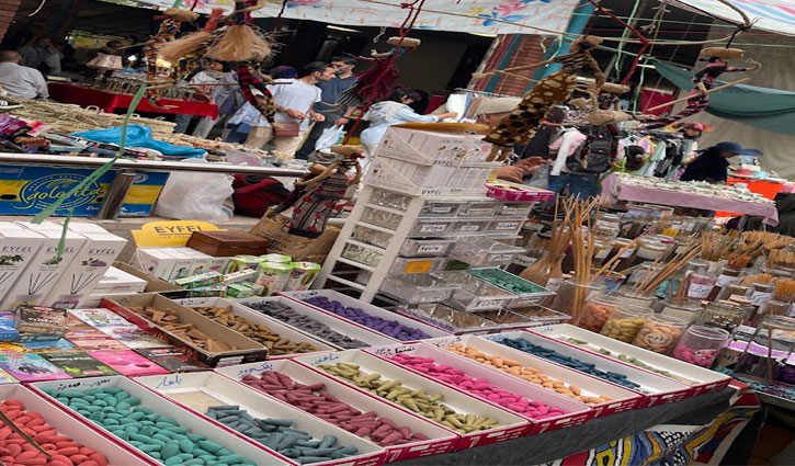 درباره جمعه بازار پروانه تهران