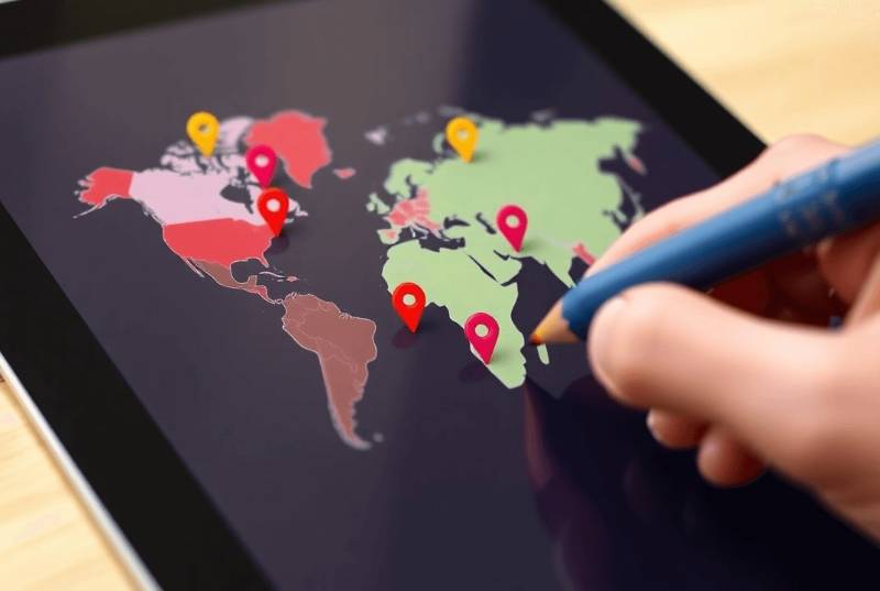 لوکیشن یاب آنلاین