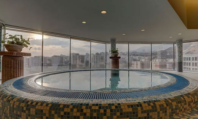 امکانات هتل آزادی تهران