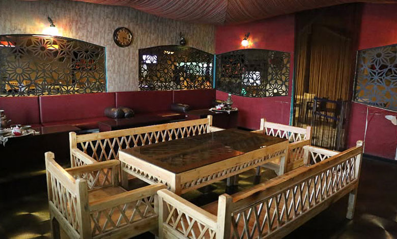 رستوران دهکده آبی پارس