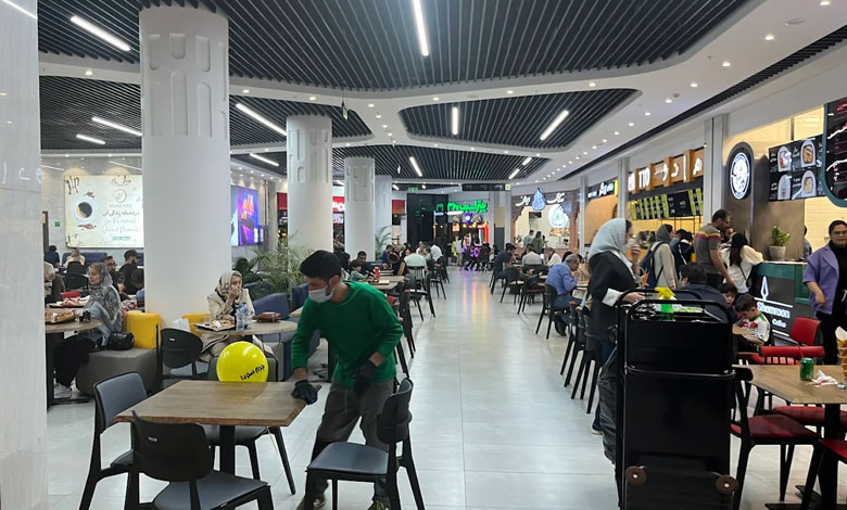 فودکورت نیایش مال تهران