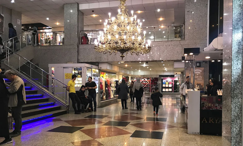 طبقات مرکز خرید تهرانی