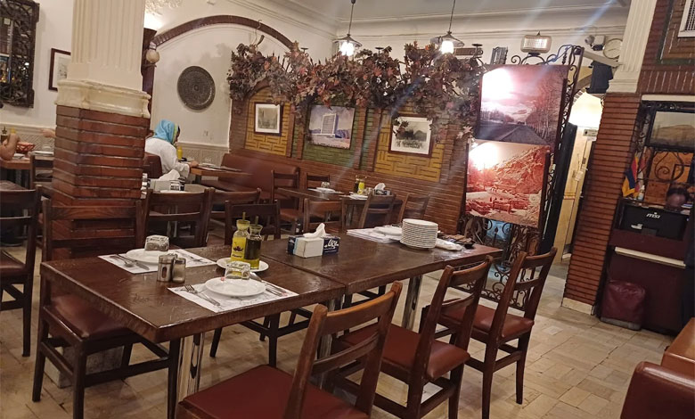 رستوران زرچ تهران