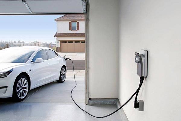 ایستگاه شارژ ماشین برقی