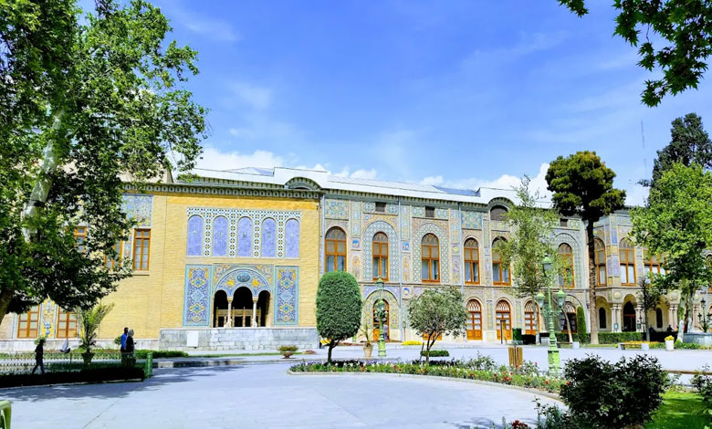 هتل بزرگ فردوسی تهران (دارای سوئیتهای مجلل)